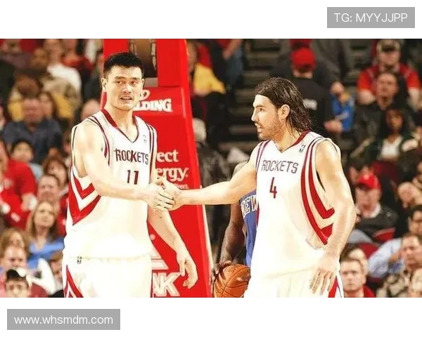 岁月如梭WNBA传奇球星与姚明弗朗西斯阿尔斯通重聚合影回忆青春